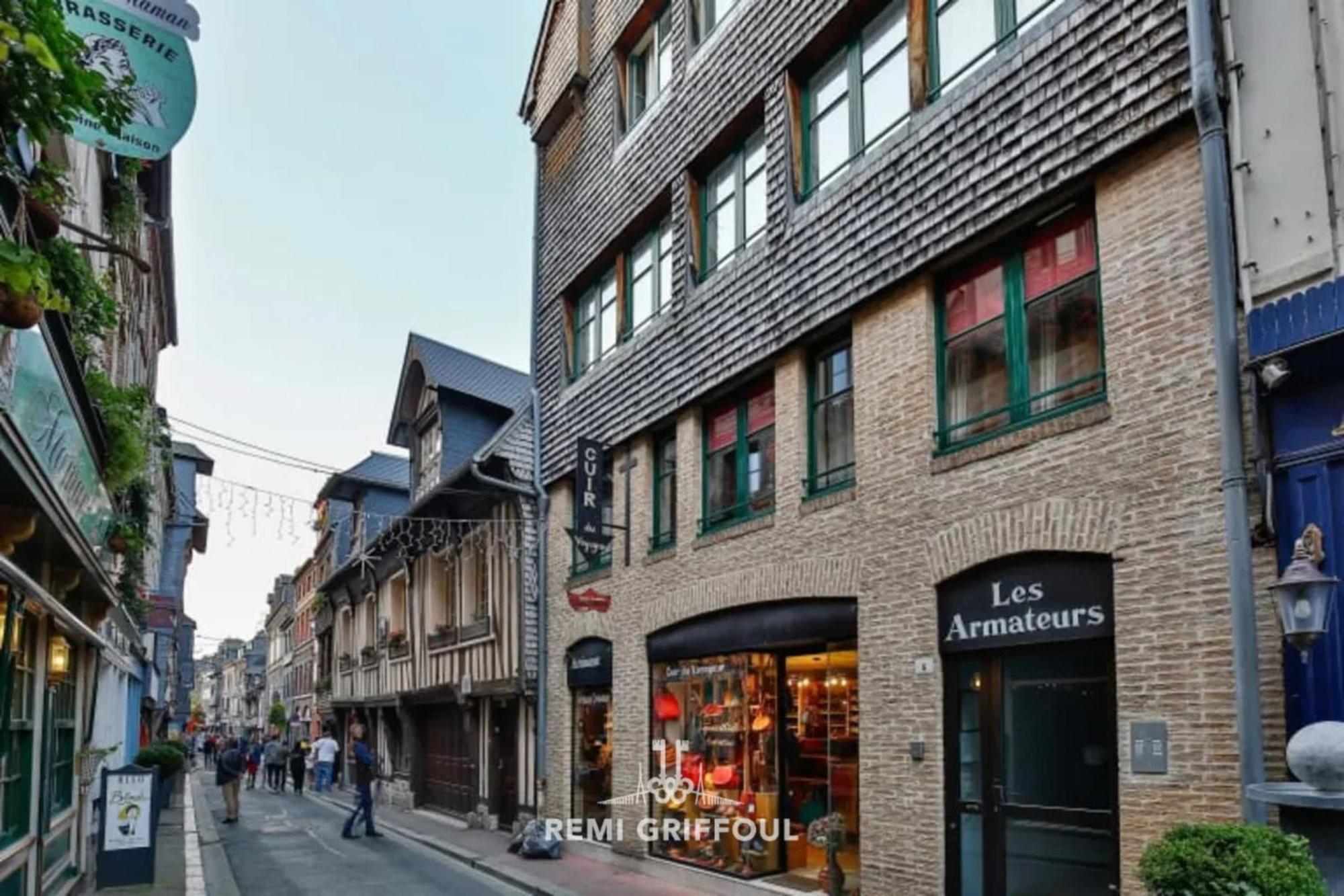La Symphonie Elevator Honfleur City Center 2 Guests ภายนอก รูปภาพ